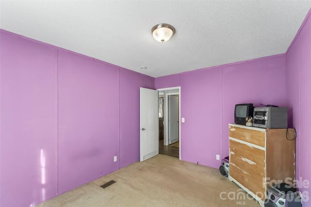 5013 Angelina Drive, Dallas, NC 28034