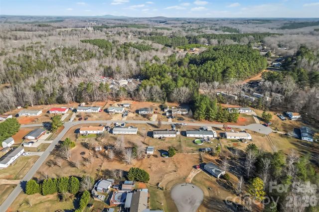 5013 Angelina Drive, Dallas, NC 28034