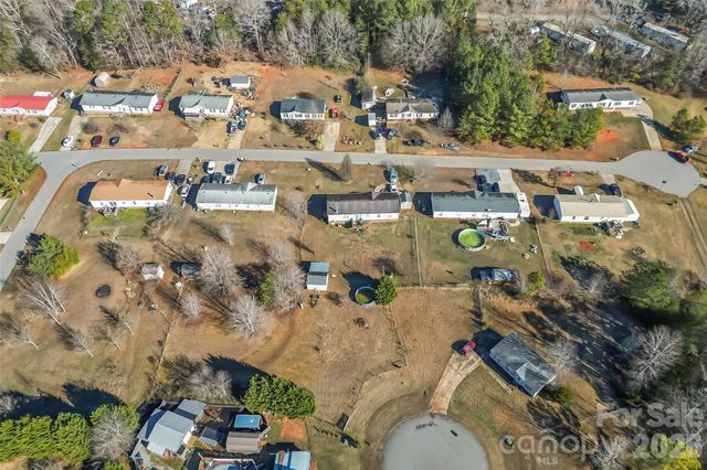 5013 Angelina Drive, Dallas, NC 28034