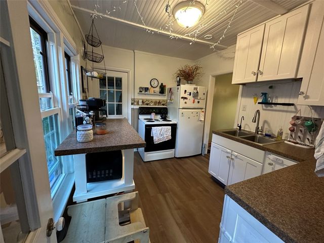 10223 LIBERTY Street Ext, Meadville, PA 16335