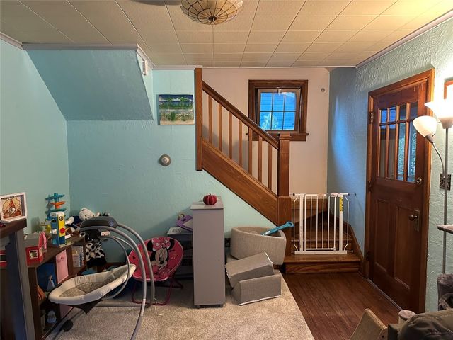 10223 LIBERTY Street Ext, Meadville, PA 16335