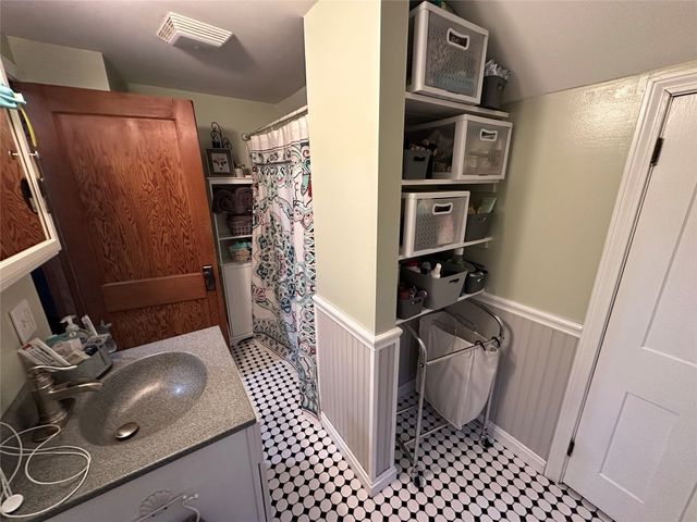 10223 LIBERTY Street Ext, Meadville, PA 16335