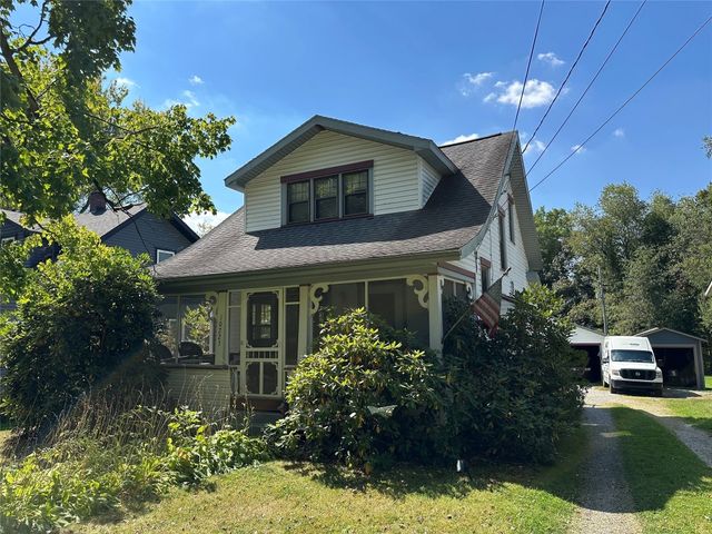 10223 LIBERTY Street Ext, Meadville, PA 16335