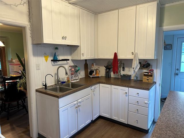 10223 LIBERTY Street Ext, Meadville, PA 16335