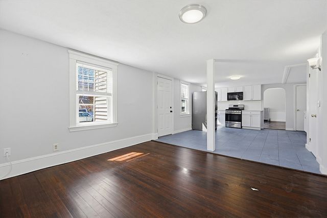 16 Patterson St, Boston, MA 02124