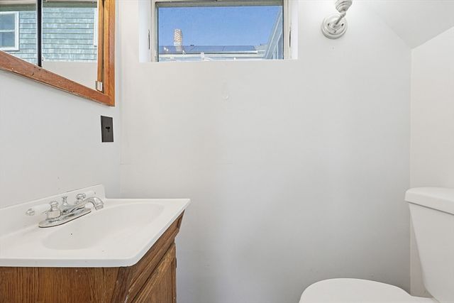 16 Patterson St, Boston, MA 02124