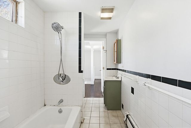 16 Patterson St, Boston, MA 02124