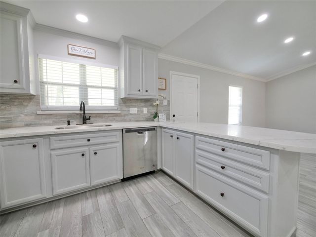 13103 Wilde Glen Lane, Houston, TX 77072