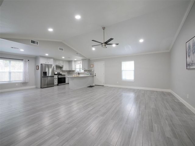 13103 Wilde Glen Lane, Houston, TX 77072