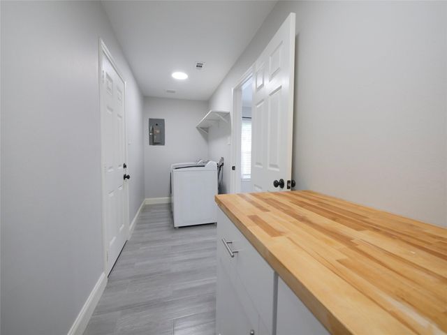 13103 Wilde Glen Lane, Houston, TX 77072