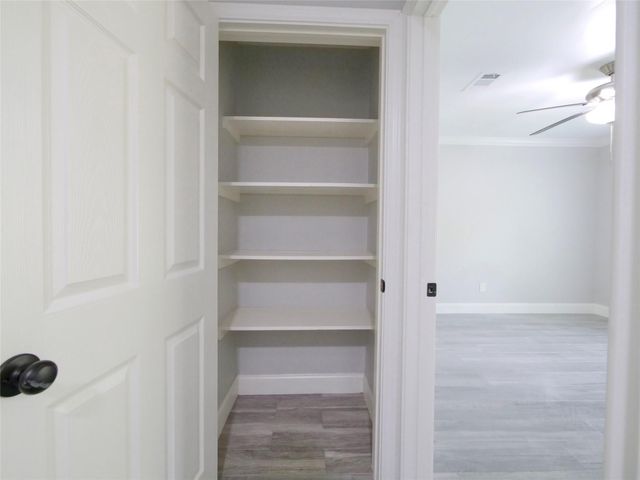 13103 Wilde Glen Lane, Houston, TX 77072