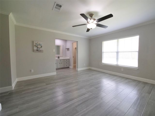 13103 Wilde Glen Lane, Houston, TX 77072