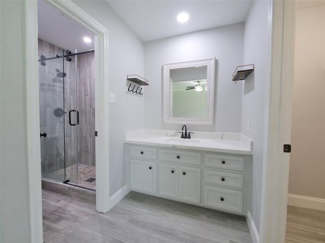 13103 Wilde Glen Lane, Houston, TX 77072