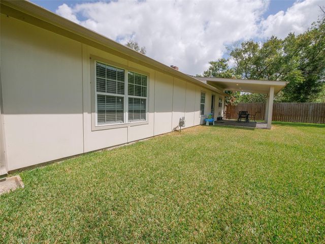 13103 Wilde Glen Lane, Houston, TX 77072