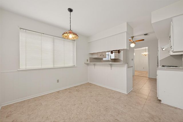 19515 Lockridge Drive, Spring, TX 77373