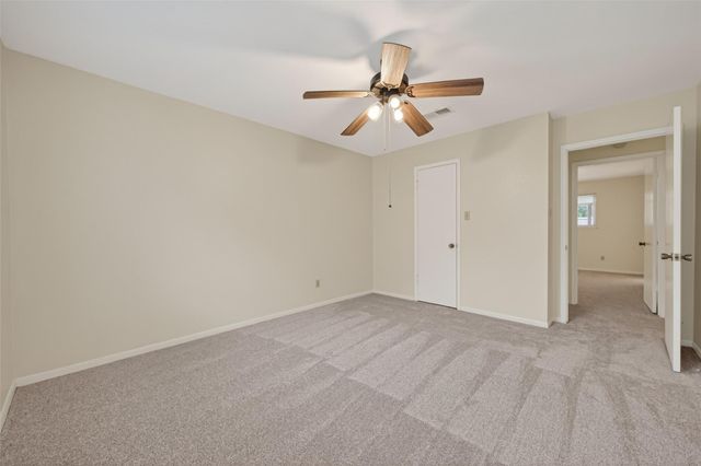 19515 Lockridge Drive, Spring, TX 77373