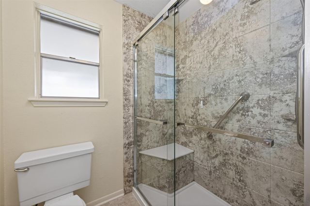 19515 Lockridge Drive, Spring, TX 77373