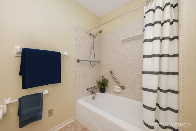 19515 Lockridge Drive, Spring, TX 77373