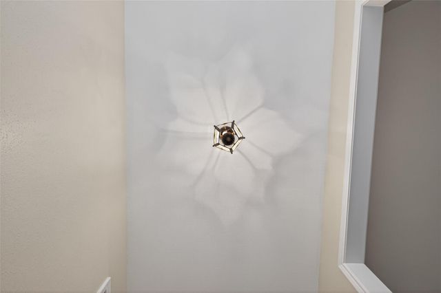 19515 Lockridge Drive, Spring, TX 77373