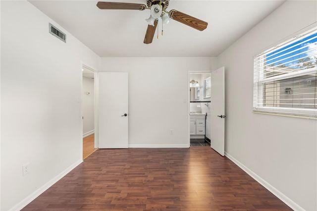 3622 E LAMBRIGHT STREET, Tampa, FL 33610