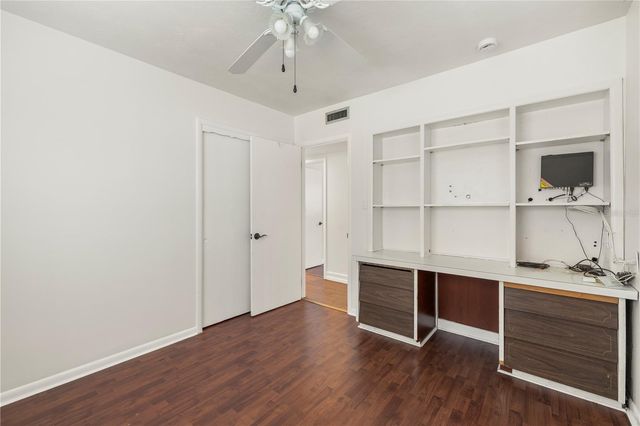 3622 E LAMBRIGHT STREET, Tampa, FL 33610