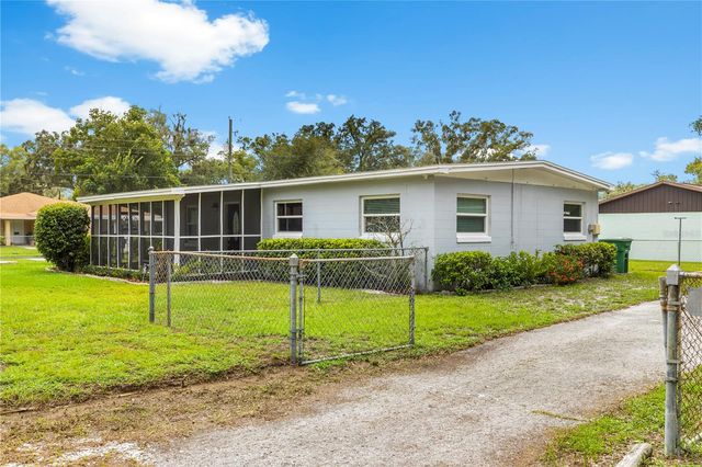 3622 E LAMBRIGHT STREET, Tampa, FL 33610