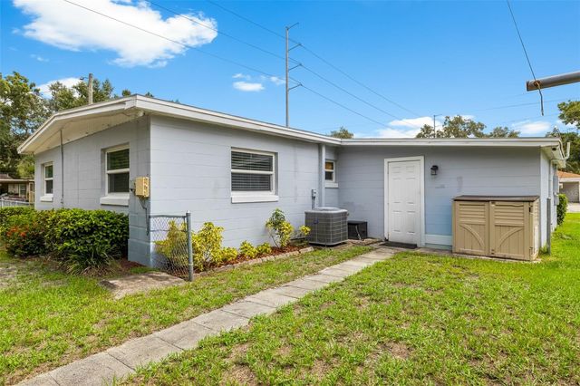 3622 E LAMBRIGHT STREET, Tampa, FL 33610