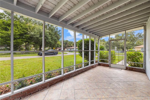 3622 E LAMBRIGHT STREET, Tampa, FL 33610