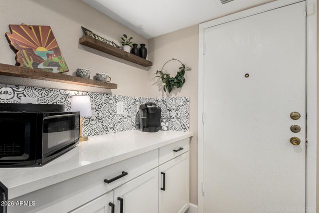 7640 N DREAMY DRAW Drive 3, Phoenix, AZ 85020