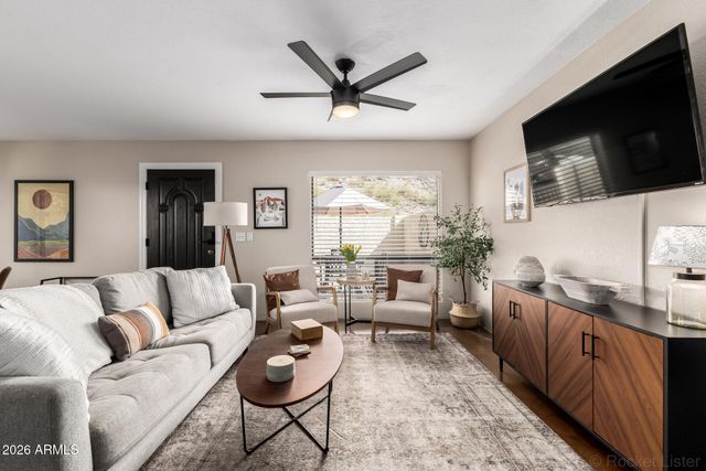 7640 N DREAMY DRAW Drive 3, Phoenix, AZ 85020