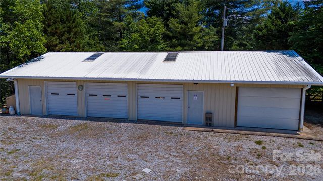 1542 Hwy 226 Highway, Casar, NC 28020