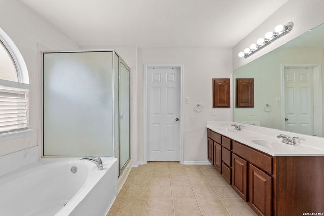 9727 Krier Ct, Converse, TX 78109