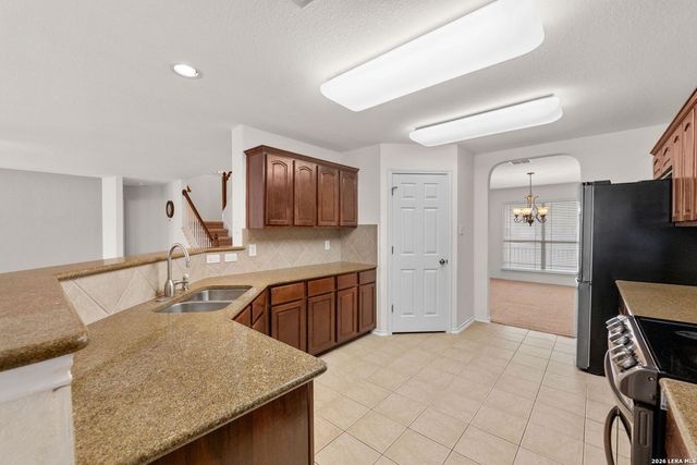 9727 Krier Ct, Converse, TX 78109