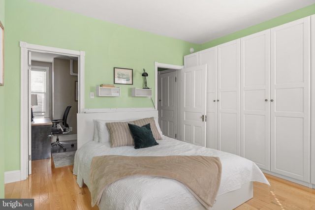 2410 S CAMAC ST, Philadelphia, PA 19148