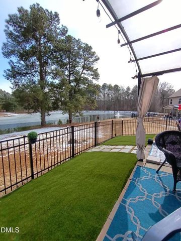 7816 Honeysuckle Bend Drive 724, Raleigh, NC 27616