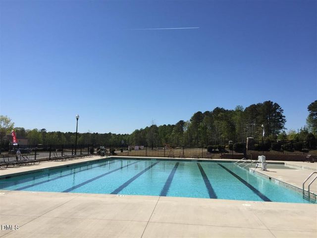 7816 Honeysuckle Bend Drive 724, Raleigh, NC 27616