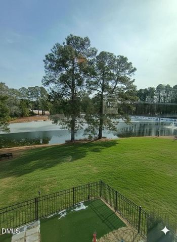 7816 Honeysuckle Bend Drive 724, Raleigh, NC 27616