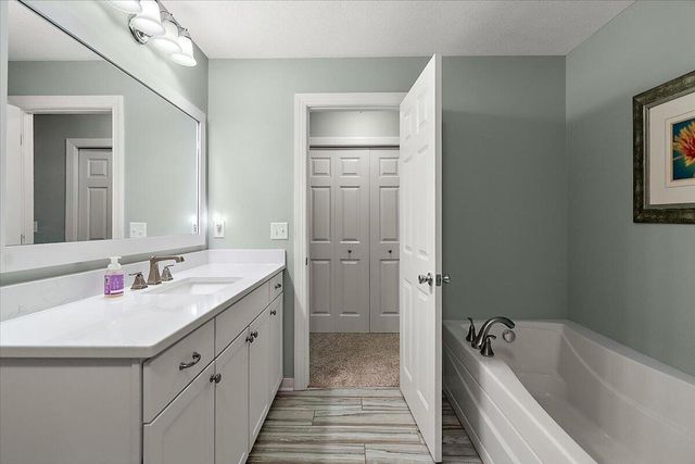 361 Scouts Hill, Holland, MI 49424