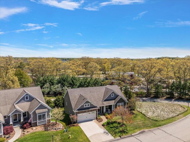 361 Scouts Hill, Holland, MI 49424