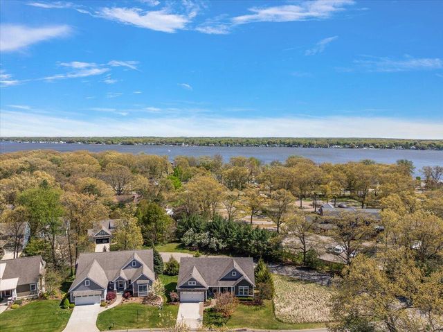 361 Scouts Hill, Holland, MI 49424