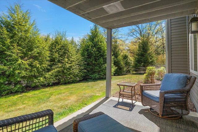 361 Scouts Hill, Holland, MI 49424