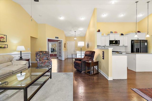 361 Scouts Hill, Holland, MI 49424