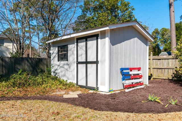 912 Bremerton Drive, Greenville, NC 27858