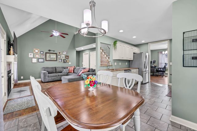 1037 Quiver Ln, Clarksville, TN 37043