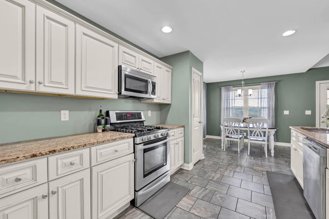 1037 Quiver Ln, Clarksville, TN 37043