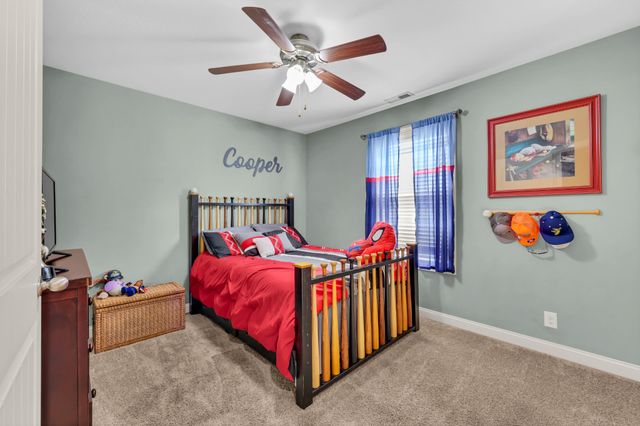 1037 Quiver Ln, Clarksville, TN 37043