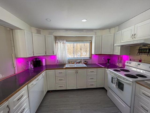 347 Route 9B, Champlain, NY 12919