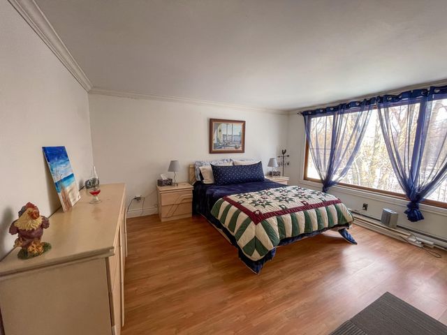 347 Route 9B, Champlain, NY 12919