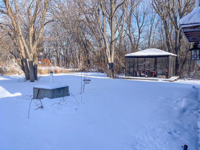 347 Route 9B, Champlain, NY 12919