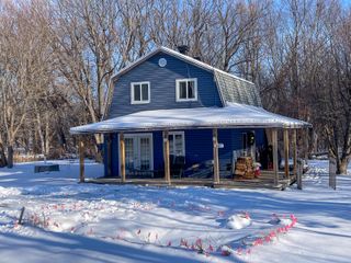347 Route 9B, Champlain, NY 12919